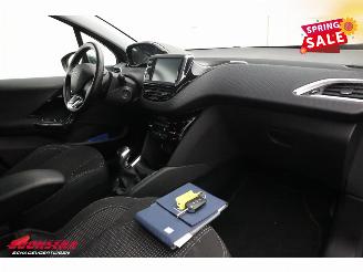 Peugeot 208 1.2 PT BlueLease Allure Navi Clima Cruise PDC Apple/Android picture 8