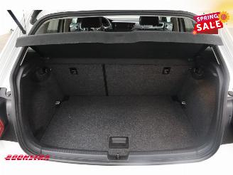 Volkswagen Polo 1.0 MPI Comfortline Bluetooth Clima Cruise SHZ PDC picture 24