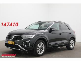 Unfallwagen Volkswagen T-Roc 1.0 TSI Life Virtual ACC Apple/Android Camera 24.136 km! 2024/4