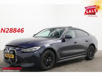 BMW i4 eDrive40 84 kWh Schuifdak LED ACC Camera AHK picture 1