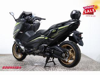 Yamaha  T-Max 560 T-Max 560 LED ABS Akrapovic Cruise picture 4