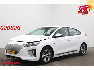 Unfallwagen Hyundai Ioniq Comfort EV Infinity ACC Navi Clima Camera 2017/12
