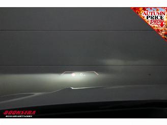 BMW 3-serie Touring 330e M-Sport Pano HUD LED ACC H/K Memory 360° AHK SHZ picture 26