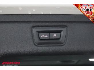 BMW 3-serie Touring 330e M-Sport Pano HUD LED ACC H/K Memory 360° AHK SHZ picture 40