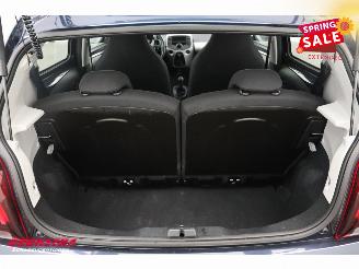 Peugeot 108 1.0 e-VTi Blue Lion Bluetooth Airco 16.397 km! picture 24