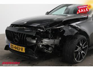 Mercedes E-klasse 200 9G-Tronic AMG LED Navi Cruise Camera SHZ 107.525 km! picture 14