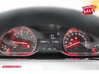 Peugeot 208 1.2 PT Aut. Style Pack Navi Clima Cruise PDC 58.047 km! picture 23