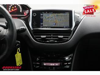 Peugeot 208 1.2 PT Aut. Style Pack Navi Clima Cruise PDC 58.047 km! picture 17