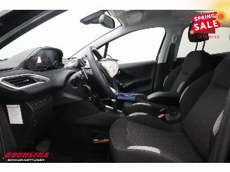 Peugeot 208 1.2 PT Aut. Style Pack Navi Clima Cruise PDC 58.047 km! picture 18