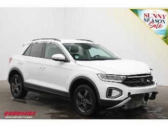 Volkswagen T-Roc 1.5 TSI DSG Life Edition LED ACC Virtual Navi Clima SHZ PDC picture 2