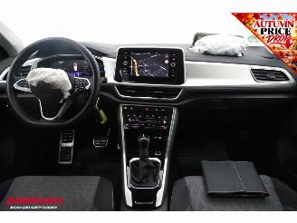 Volkswagen T-Roc 1.5 TSI DSG Life Edition LED ACC Virtual Navi Clima SHZ PDC picture 20