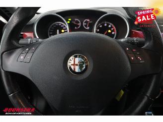 Alfa Romeo Giulietta 1.4 T Distinctive Navi Clima Cruise SHZ PDC AHK picture 21