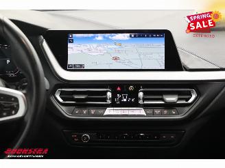 BMW 1-serie 118i Aut. M-Sport Leder Navi Clima Cruise SHZ PDC picture 16