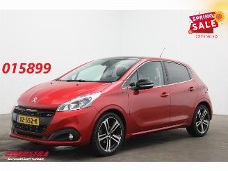 Unfallwagen Peugeot 208 1.2 PureTech GT-Line Pano Navi Clima Cruise Camera 82.818 km! 2019/4