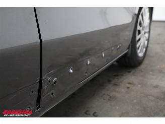 Peugeot Traveller 1.5 BlueHDi 120 Business Long S&S 8-Pers. Navi Airco Cruise Camera picture 6