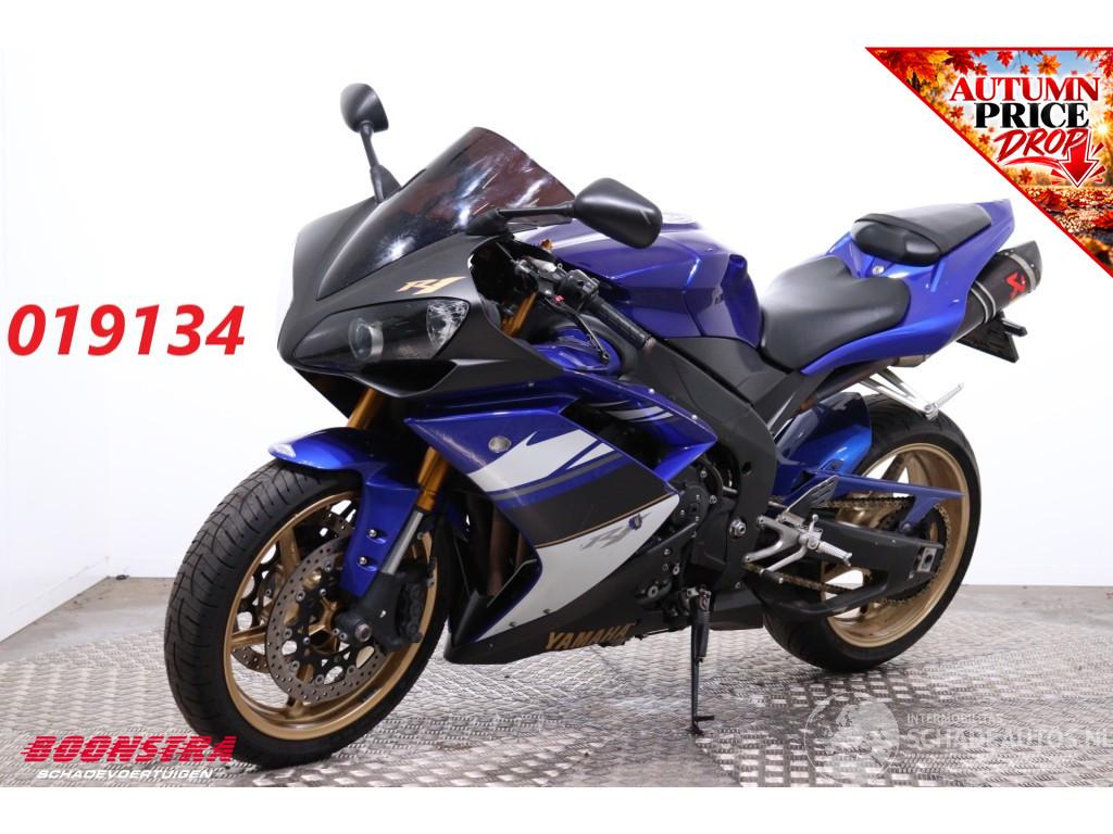 Yamaha  YZF-R1 Akrapovic