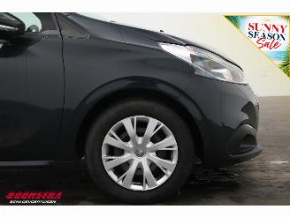 Peugeot 208 1.2 PureTech Blue Lease Navi Airco Cruise 138.531 km! picture 5