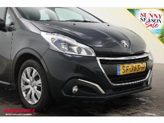 Peugeot 208 1.2 PureTech Blue Lease Navi Airco Cruise 138.531 km! picture 6