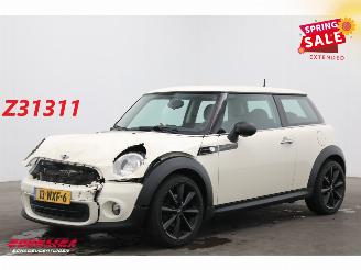 Schadeauto Mini Mini 1.6 One MINIMALIST Business Line Navi Clima Cruise 109.776 km! 2010/12