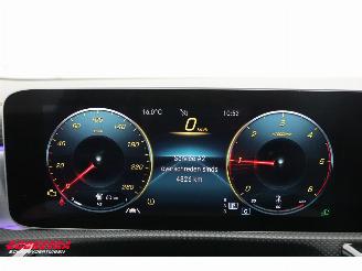 Mercedes A-klasse 180 d Launch Edition 7G-Tronic AMG Pano LED Memory Camera SHZ picture 23