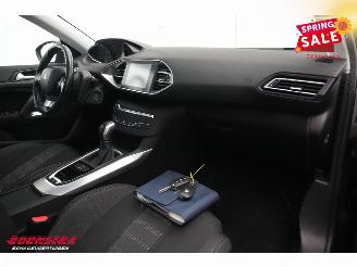 Peugeot 308 SW 1.6 BlueHDI Aut. Allure Pano Navi Clima Cruise PDC AHK picture 13