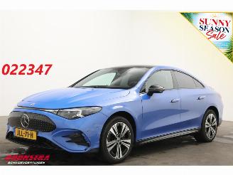 Damaged car Mercedes Cla-klasse 250+ Launch Edition 85 kWh LED ACC Apple/Android Camera 2025/11
