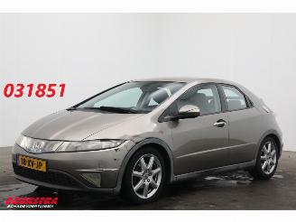 Coche accidentado Honda Civic 1.8 Aut. Sport Leder Clima Cruise PDC AHK 140.110 km! 2007/11
