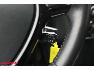 Toyota Aygo 1.0 VVT-i x-play Navi Airco Cruise Camera picture 19
