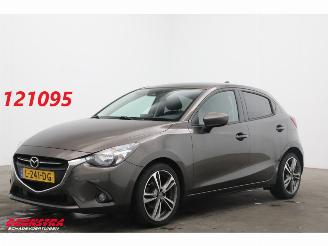 Schadeauto Mazda 2 1.5 Skyactiv-G TS Bluetooth Airco Cruise SHZ 2015/9