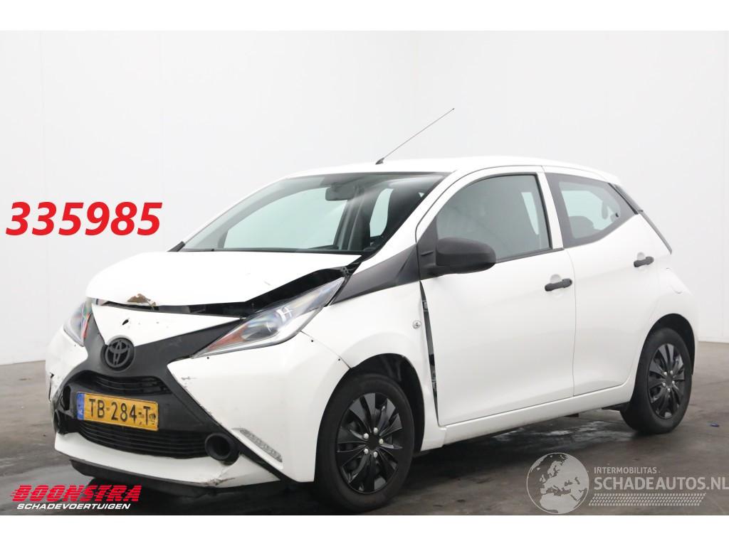 Toyota Aygo 1.0 VVT-i x-fun Bluetooth Airco Cruise
