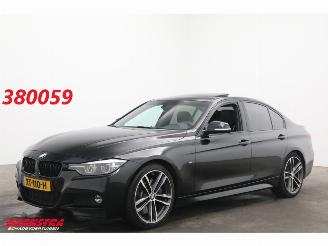Voiture accidenté BMW 3-serie 330i Aut. M-Sport Edition LED Leder Cruise SHZ PDC 2019/3