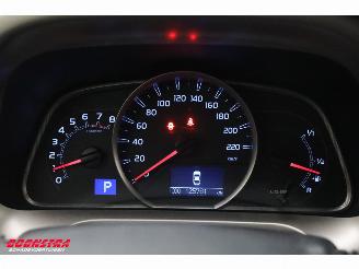 Toyota Rav-4 2.0 Style 4WD Aut. Navi Clima Cruise AHK picture 20