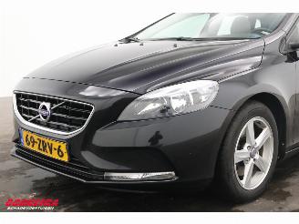 Volvo V-40 1.6 T3 Kinetic Pano Leder Navi Clima Cruise Camera PDC picture 13