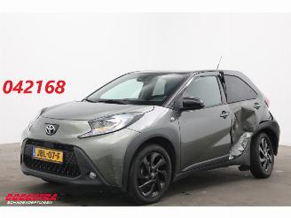 Damaged car Toyota Aygo 1.0 VVT-i S-CVT Play Apple/Android ACC Navi Camera 2022/8