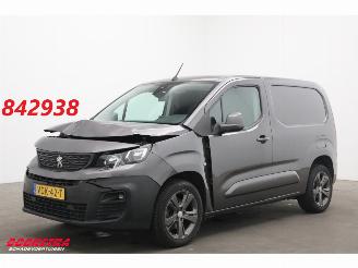 Unfall Kfz Van Peugeot Partner 1.5 BlueHDI Asphalt Leder Apple/Android Clima Cruise PDC AHK 2020/1