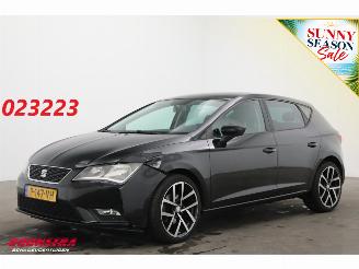 uszkodzony samochody osobowe Seat Leon 1.2 TSI Reference Airco Bluetooth Cruise SHZ PDC 2013/11