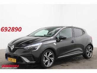 Auto incidentate Renault Clio 1.6 E-Tech Hybrid 145 R.S. Line LED Virtual Cruise Camera PDC 2022/11