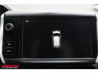 Peugeot 208 1.2 PT Signature Navi Airco Cruise PDC 134.559 km! picture 28