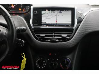 Peugeot 208 1.2 PT Signature Navi Airco Cruise PDC 134.559 km! picture 19