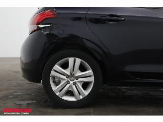 Peugeot 208 1.2 PT Signature Navi Airco Cruise PDC 134.559 km! picture 7