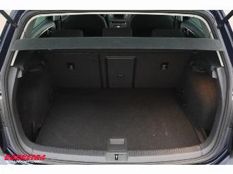 Volkswagen Golf 1.6 TDI 110pk Comfortline Clima Navi Cruise SHZ picture 18