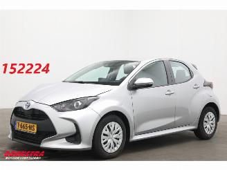 Schadeauto Toyota Yaris 1.5 Hybrid Active ACC Clima Camera 2023/7