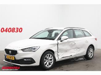 skadebil auto Seat Leon Sportstourer 2.0 TDI Aut. Style LED ACC Virtual Apple/Android Camera LRHZ SHZ 2022/3