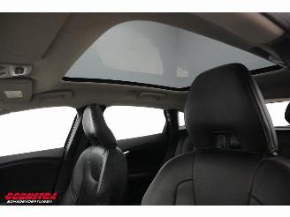 Volvo V-40 Cross Country 2.0 D3 Aut. Summum Pano Memory LED Camera Cruise SHZ picture 18