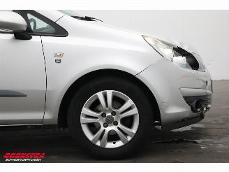 Opel Corsa 1.2-16V Aut. '111' Edition Airco Cruise 94.567 km! picture 5