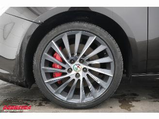 Alfa Romeo Giulietta 2.0 JTDm Aut. Exclusive Leder Clima Cruise picture 14