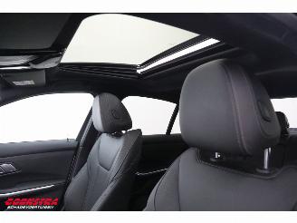 BMW 3-serie 330e M-Sport Cruise Navi Leder Schuifdak Camera Apple/Android SHZ AHK PDC picture 18
