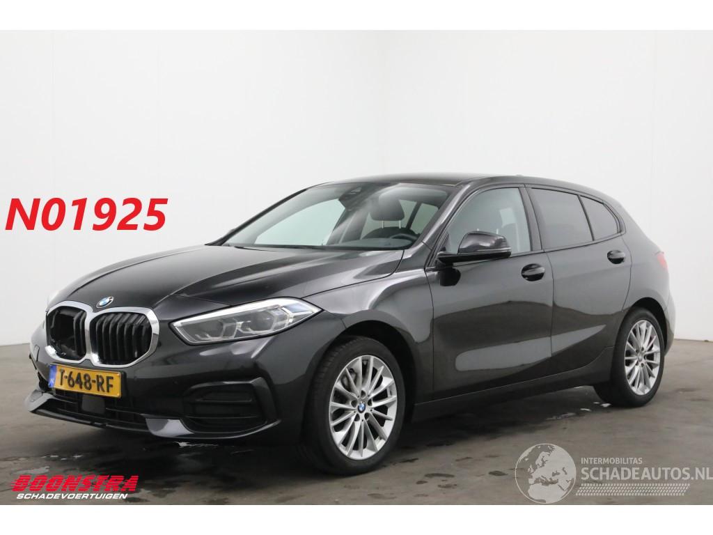 BMW 1-serie 118i Aut. Sport Line Navi Camera Virtual SHZ LrHZ PDC 85.887 km!