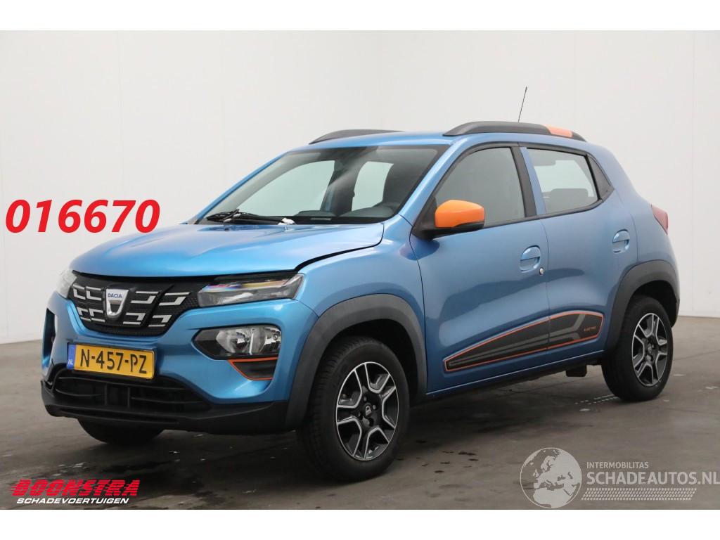 Dacia Spring Comfort Plus 27 kWh Cruise Camera Navi Airco Leder PDC 37.022 km!