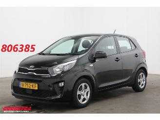 Damaged car Kia Picanto 1.0 DPi ComfortLine Airco Bluetooth Cruise 2021/10